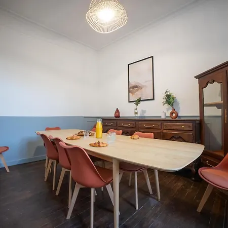 Pensionat Maison Partagee 5 Emmanuel Rey 3*
